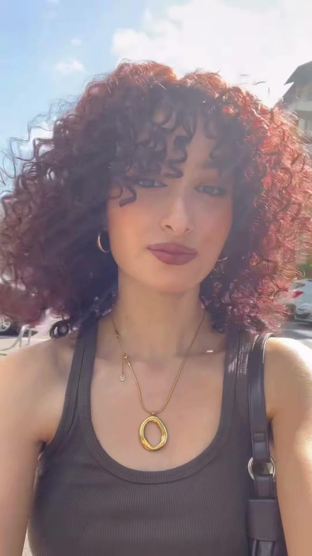 Vidéo Coloration complète, shampoing et brushing - Femme chez Mix Beauty paris
