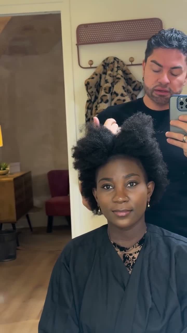 Vidéo Lissage cheveux court chez L'ADN du Lissage