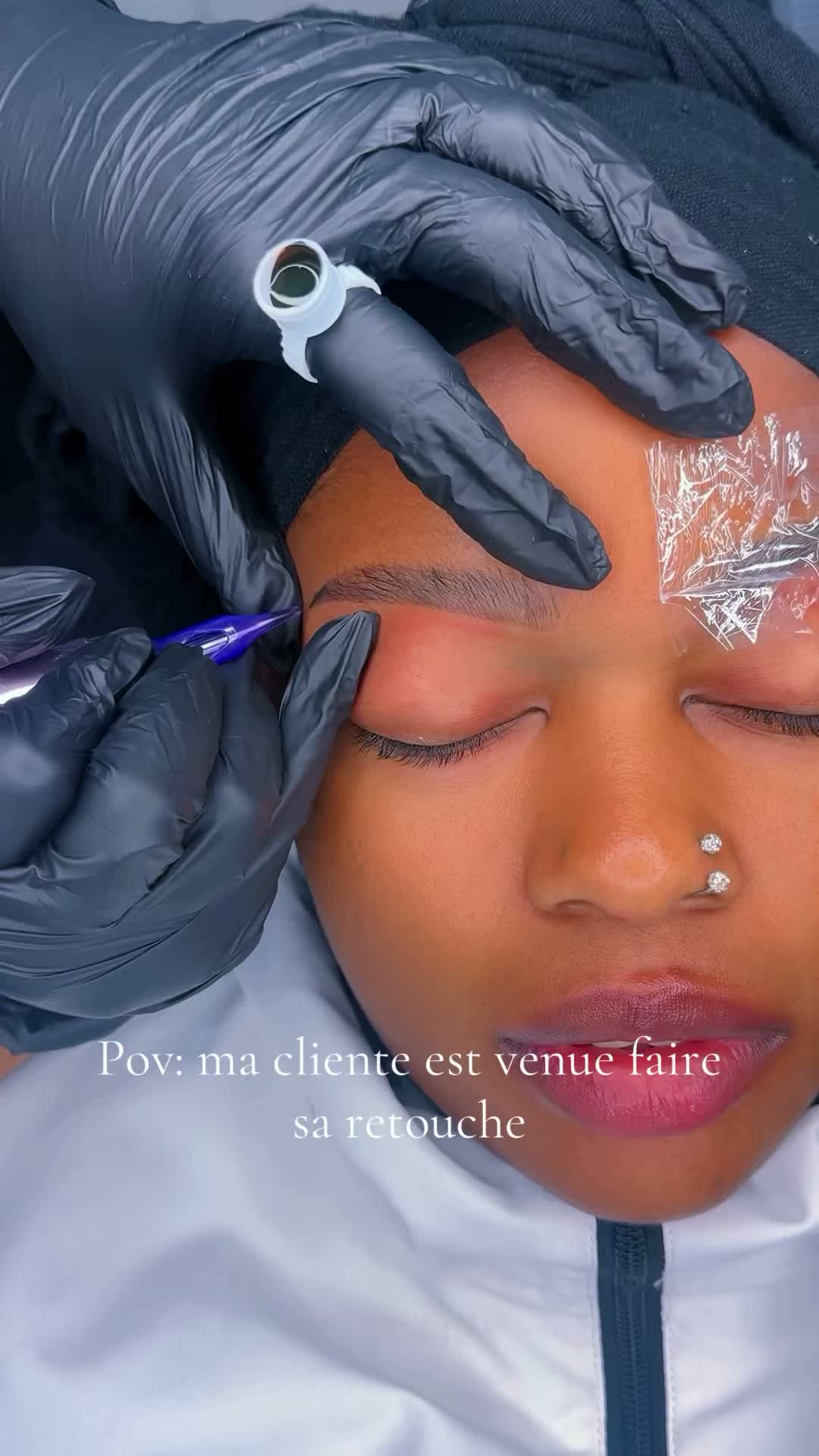 Vidéo Microshading chez Aurelie BrowQueen
