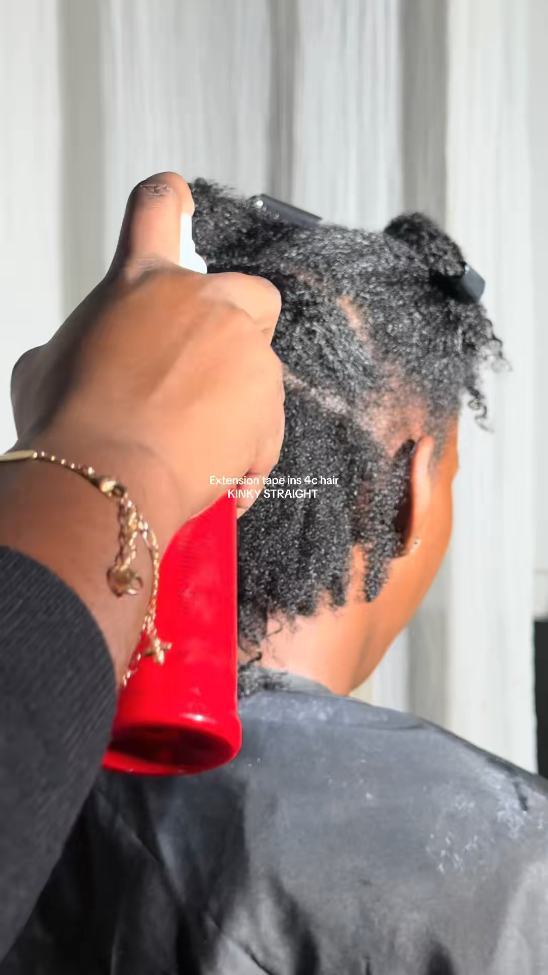 Vidéo Pose d'extension tape ins chez Amivhair
