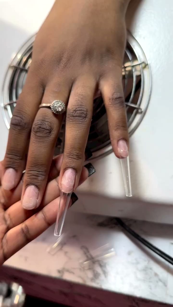 Vidéo Extension Capsules Gel chez Namys Studio