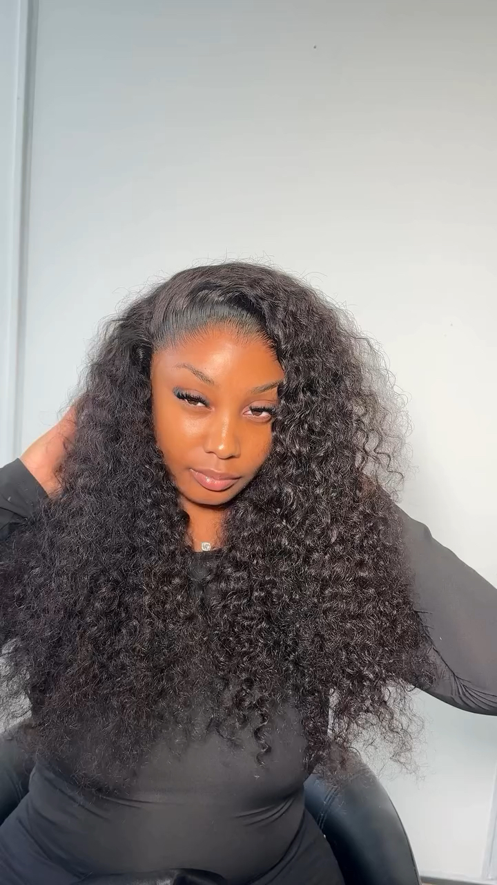 Vidéo Pose frontal wig 13x4/13x6 avec slaybykafsa chez Slay by Kafsa