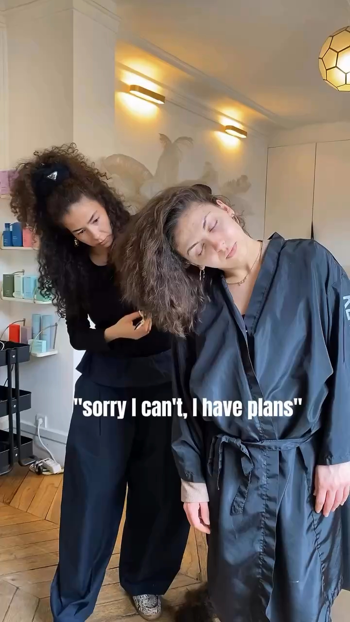 Vidéo Textured H'CUT chez TESSA HAIRARTIST - l’appartement royal