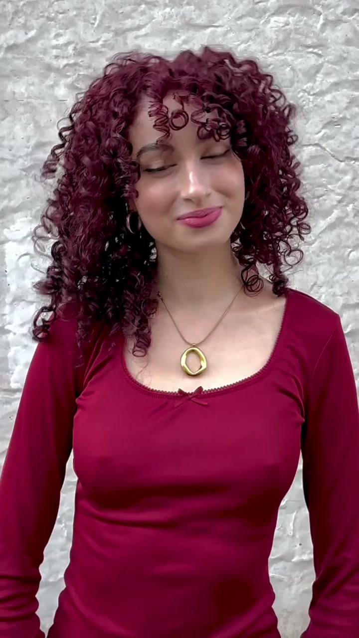 Vidéo Coloration complète, shampoing et séchage - Femme chez Mix Beauty paris