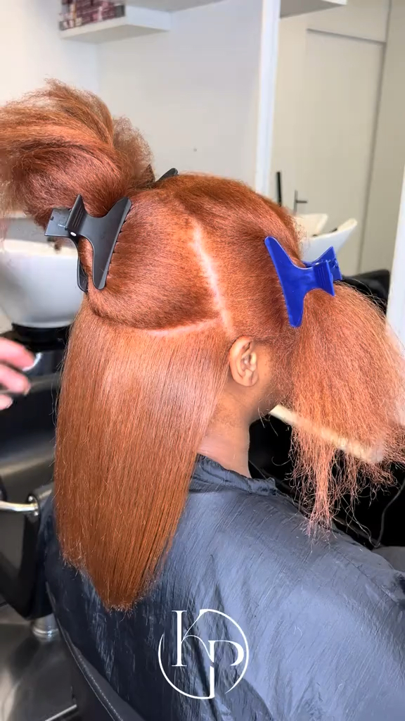 Vidéo Couleur + pointe + chevx mi-longs à partir de chez Keypcia - Coiffure afro