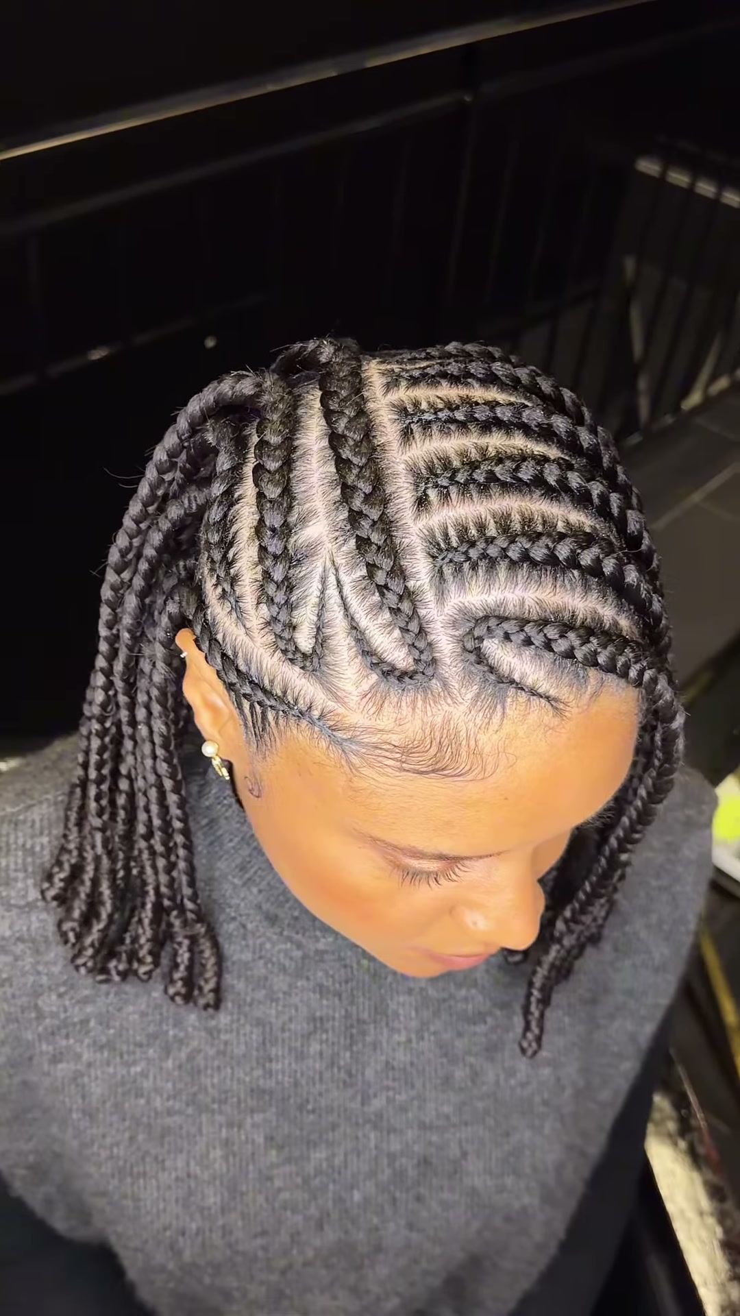 Vidéo Barrel twist chez Shine Hair & Beauty