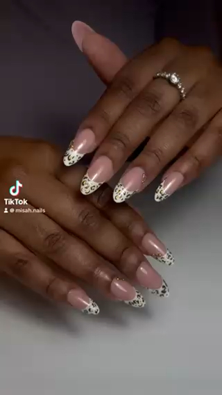 Vidéo Extension 100% Gel chez Misah Nails