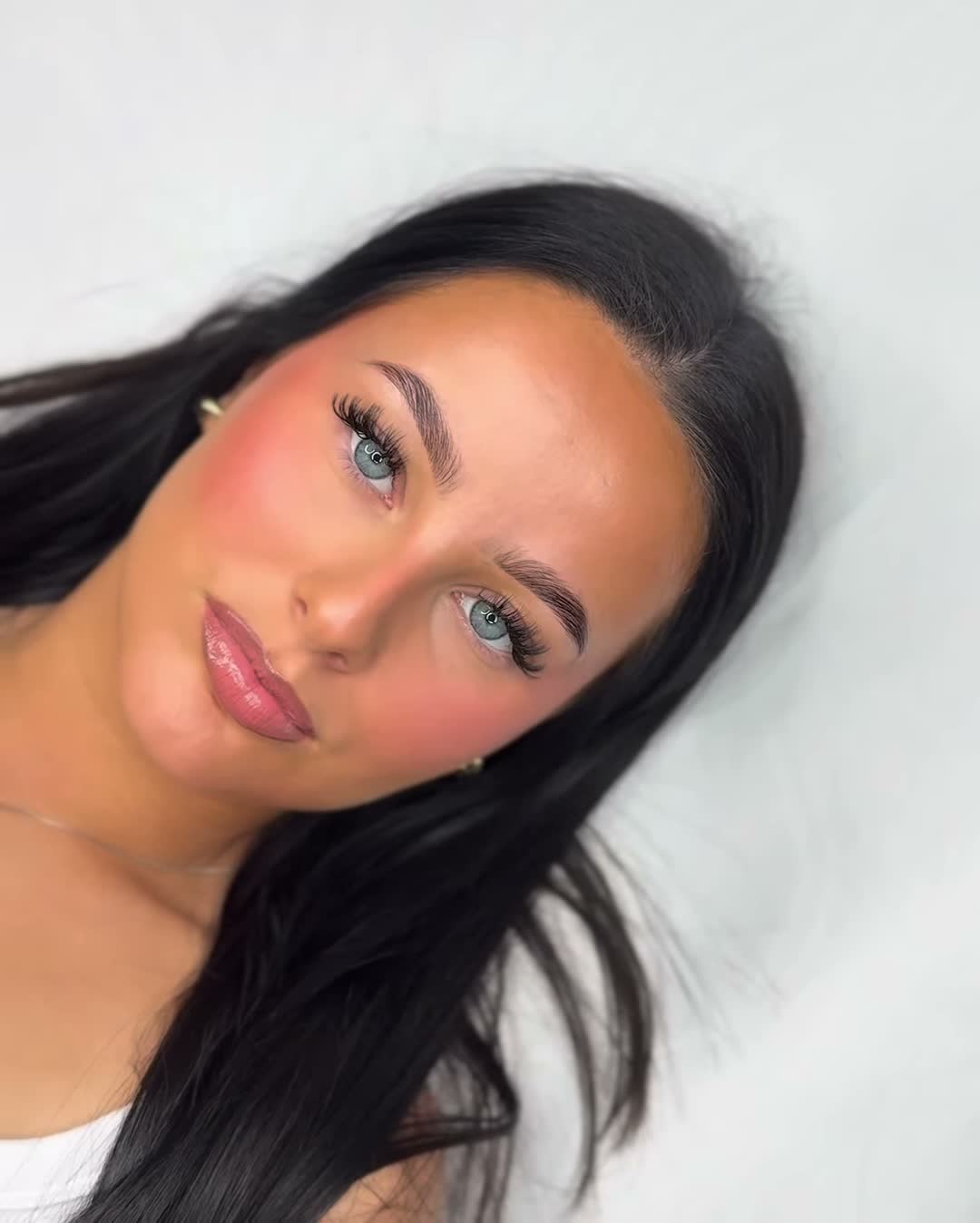 Vidéo Pose Mixte chez Nourya Lashes
