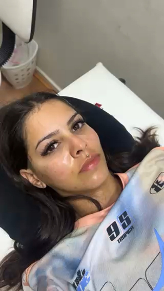 Vidéo Strip Lashes chez Slayed By LK