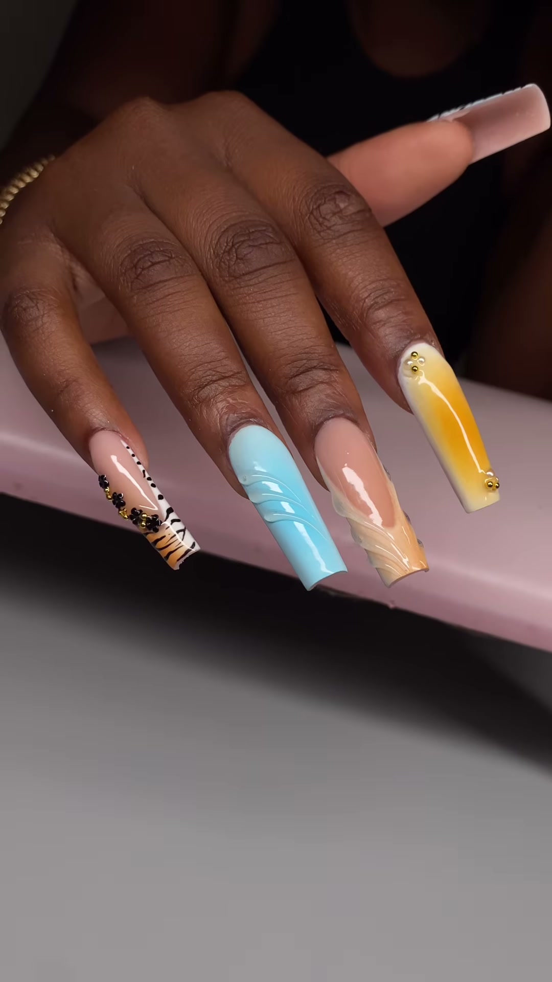 Vidéo Freestyle chez DY NAILZ