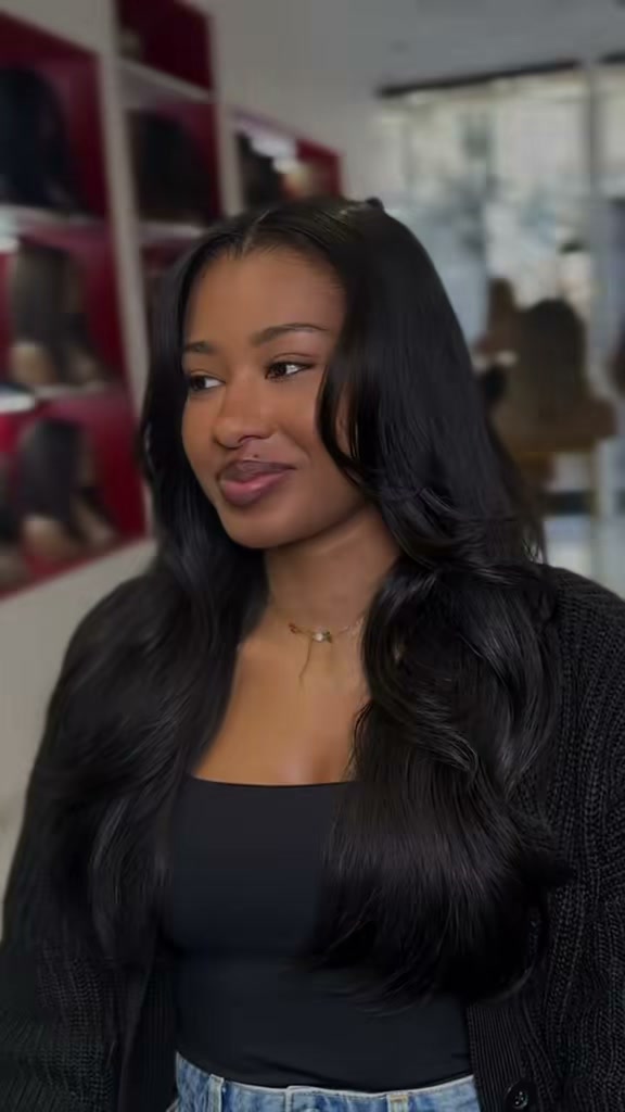 Vidéo Iconic premium 👑 - cheveux virgin chez Velvety Paris