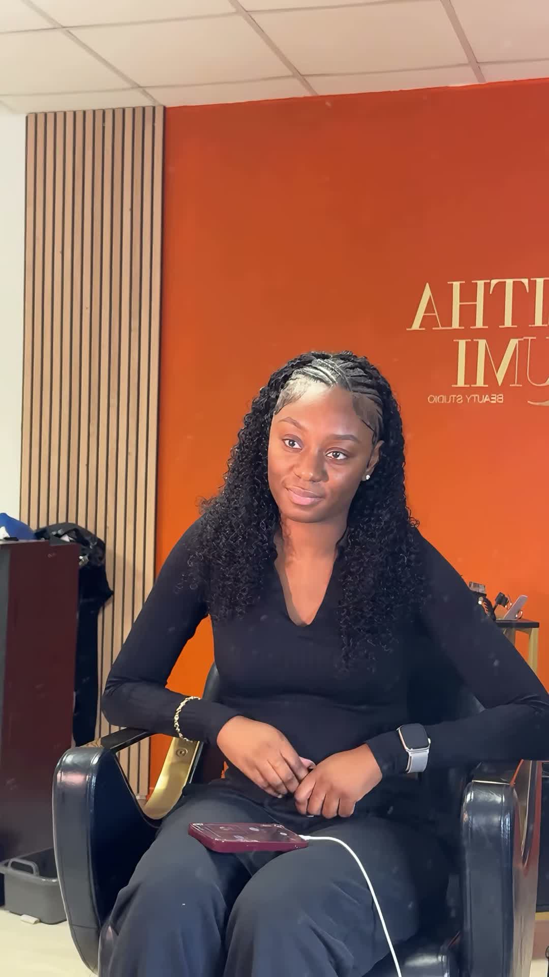 Vidéo Jayda wayda braid 16” mèches naturelles incluses chez Talitha Kumi Beauty