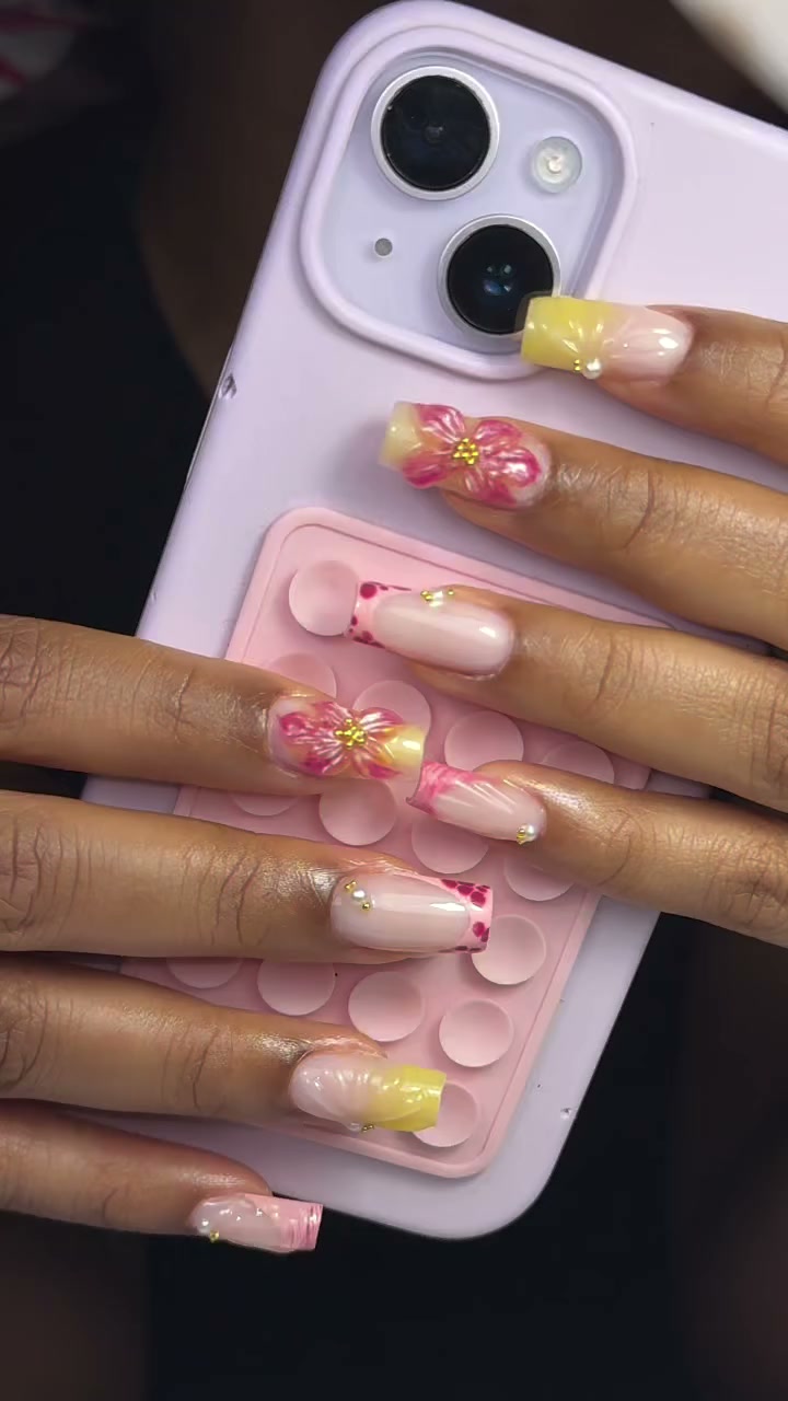 Vidéo Extension Capsules Gel chez Namys Studio