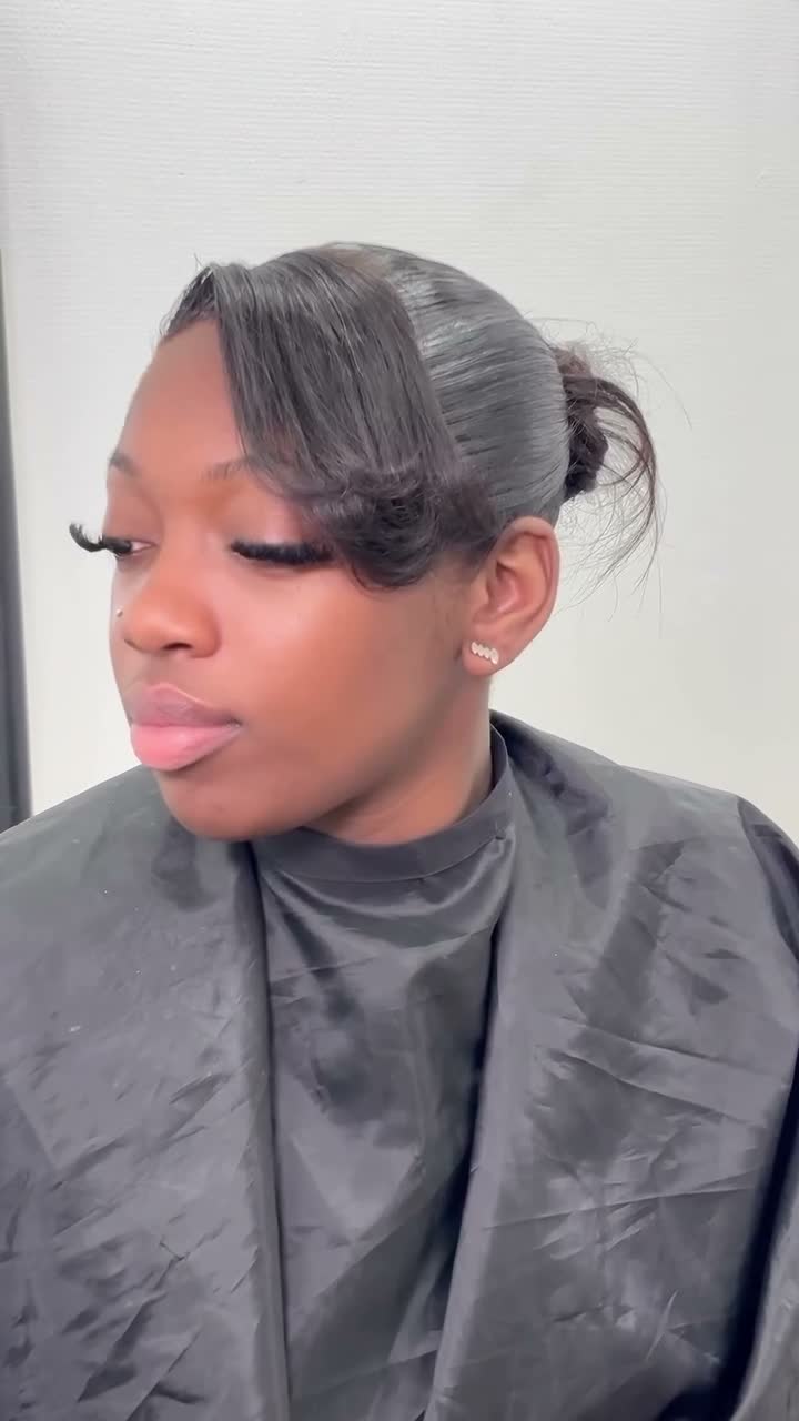 Vidéo Pony lace chez Séliyah Studio