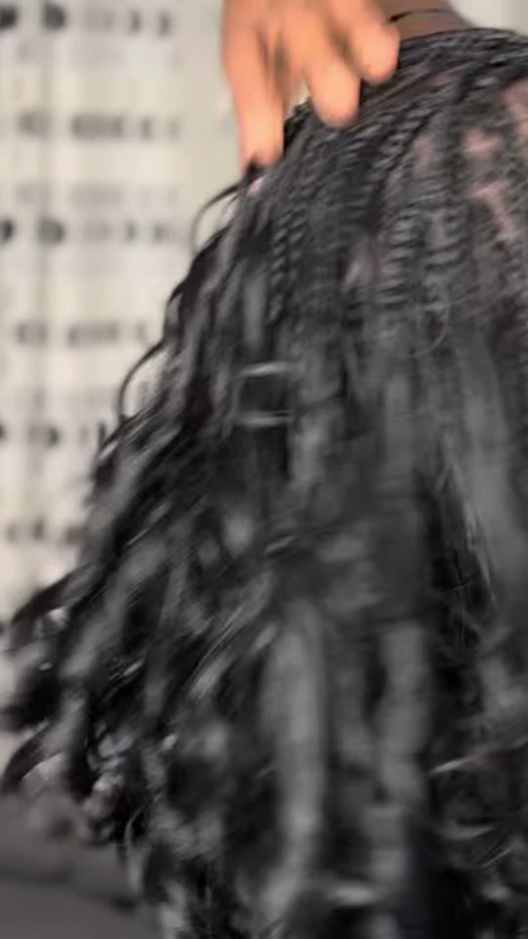 Vidéo Boho Braids chez TABI Hair