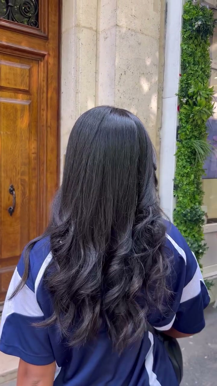 Vidéo Shampoing +soin + brushing raide chez Coco beauty Paris