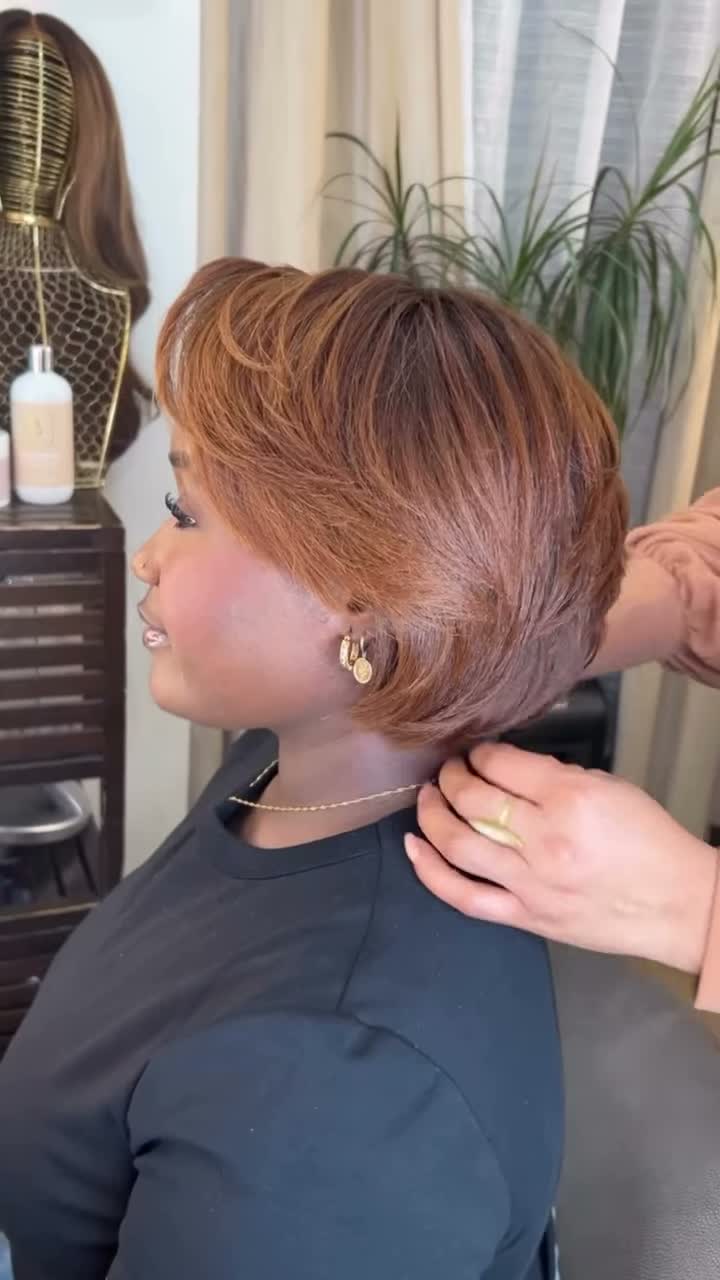 Vidéo Traitement detox - detox Treatment - Medium hair chez IBE - International Beauty Expert