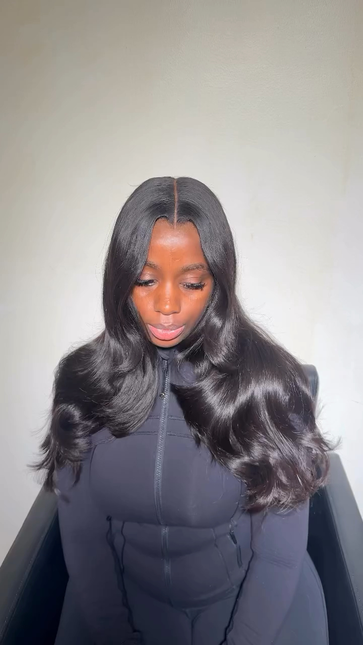 Vidéo Pose closure chez AK Beauty Paris