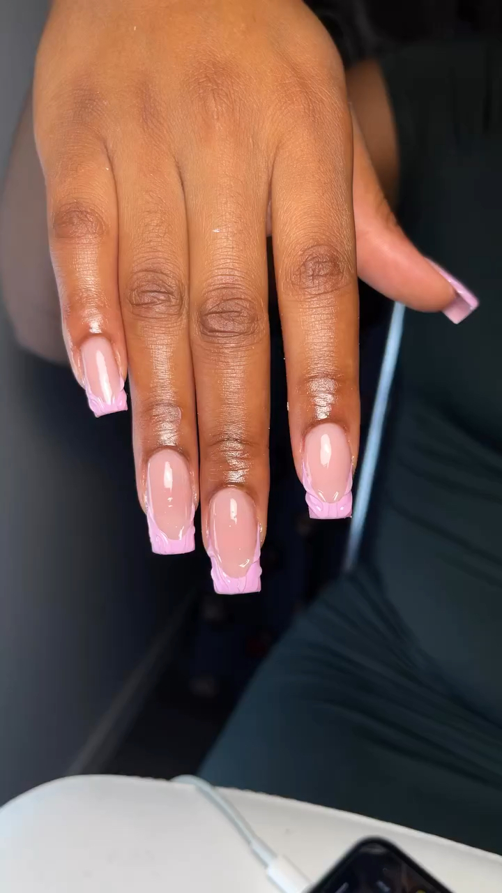 Vidéo Formule 1 manucure french + pédicure chez Look my nailz