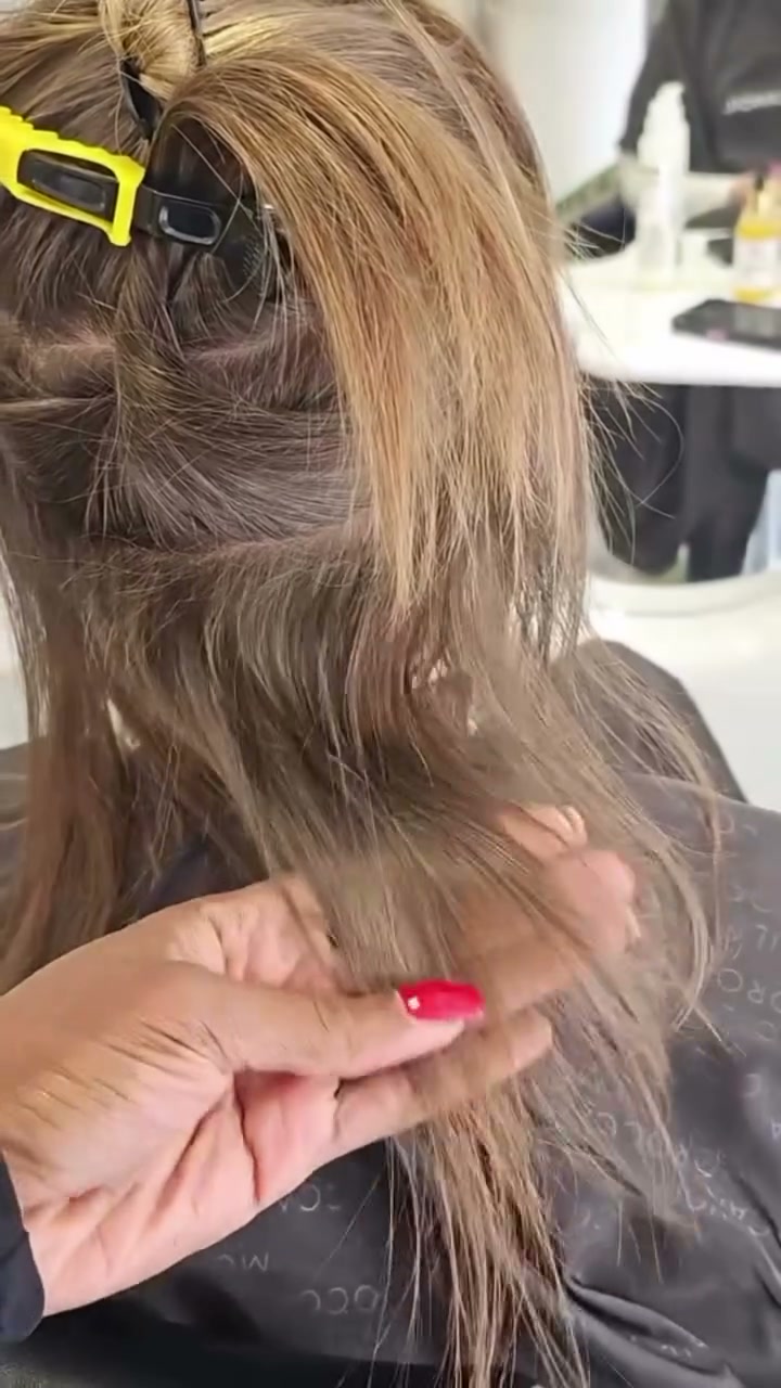 Vidéo Extension au fil chez Agathe Beauty Hair