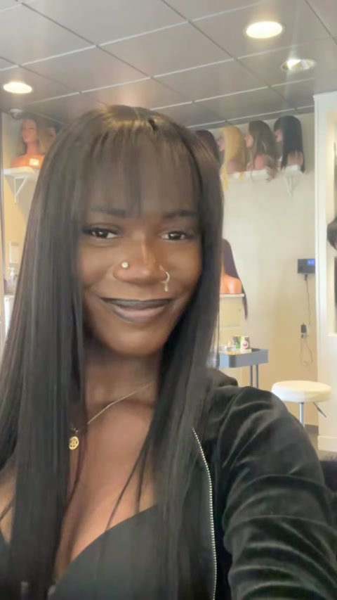 Vidéo Tissage Ouvert & HairStyle Sophistiqué chez RamaHair