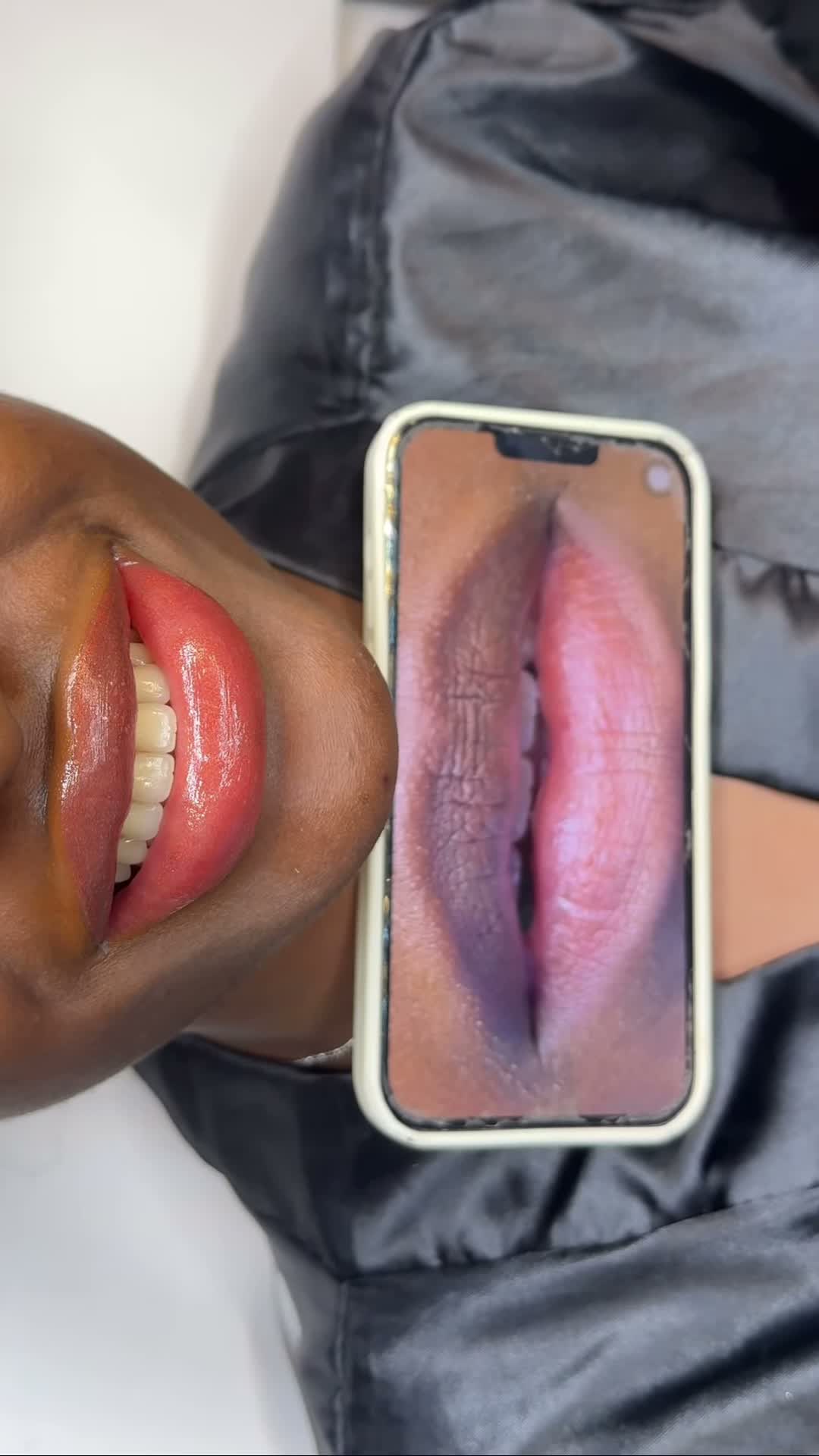 Vidéo 👄 darklips 280€, 1 retouche incluse 👄 chez Lovely Brows