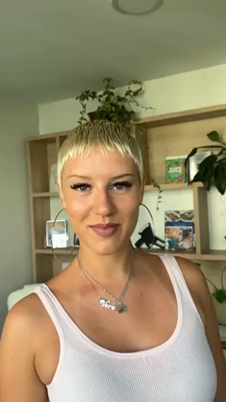 Vidéo Volume Russe chez Slayed By LK