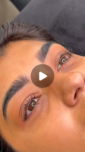 Vidéo Réhaussement de Cils / Lash lift chez Eyelash Paris