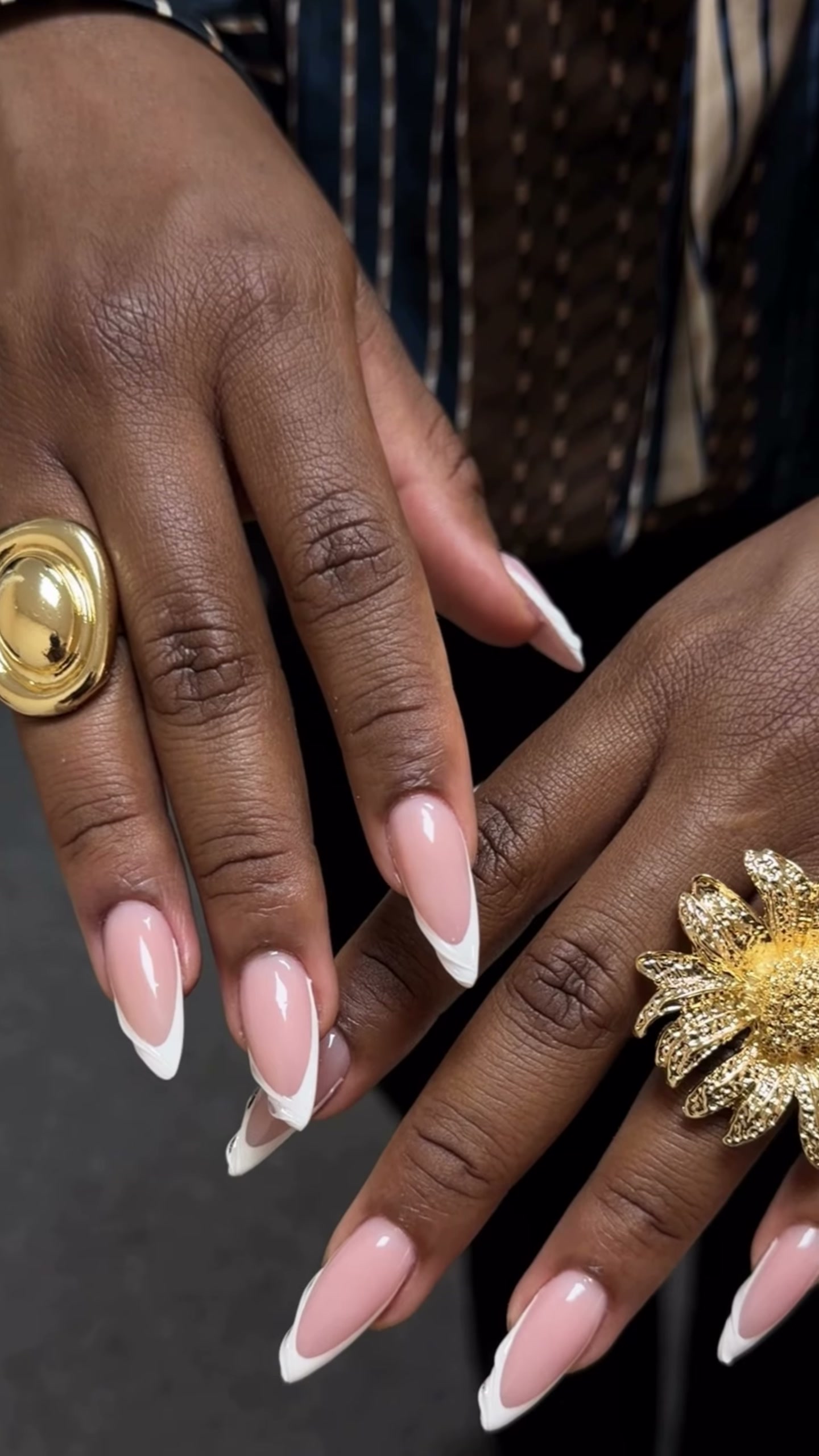 Vidéo French/babyboomer chez DY NAILZ