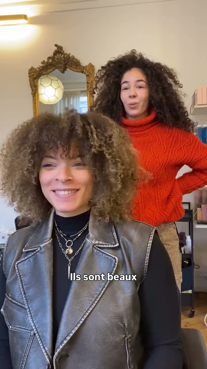 Vidéo Rituel profond coa chez Tessa - L'appartement Royal
