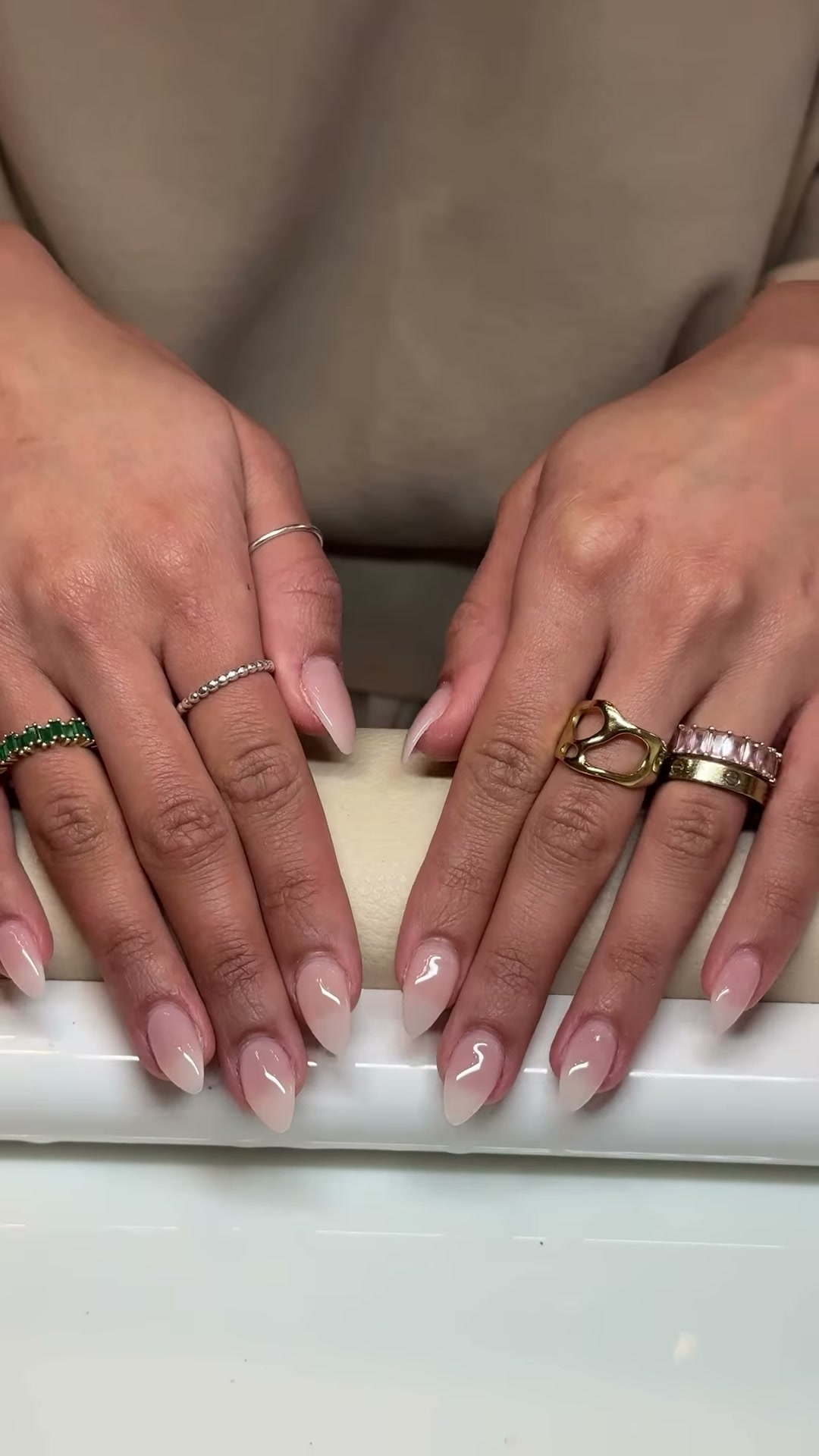 Vidéo Gainage biab renforcement soin the gel bottle chez Rouge Neuilly