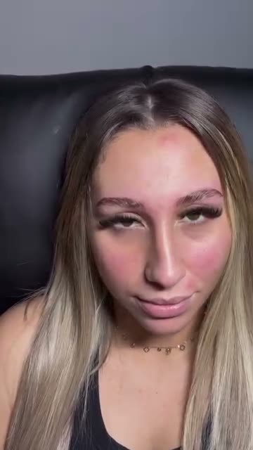 Vidéo Brows transformation 3-1 chez Slayed By LK