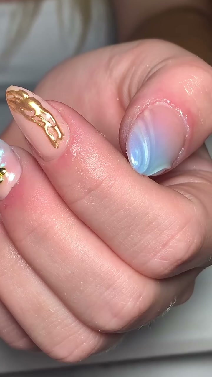 Vidéo Extension gel + semi chez Sekhmetbeauty