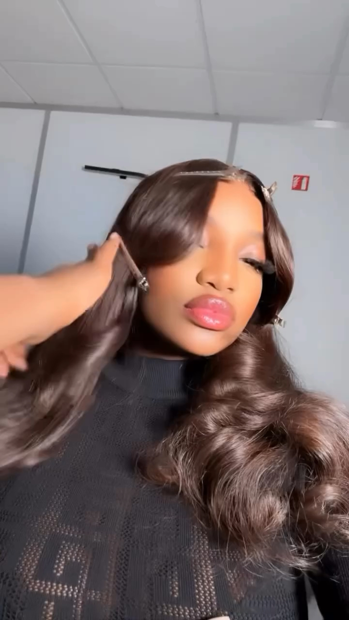 Vidéo Install Lace Front chez house of jaliyaah