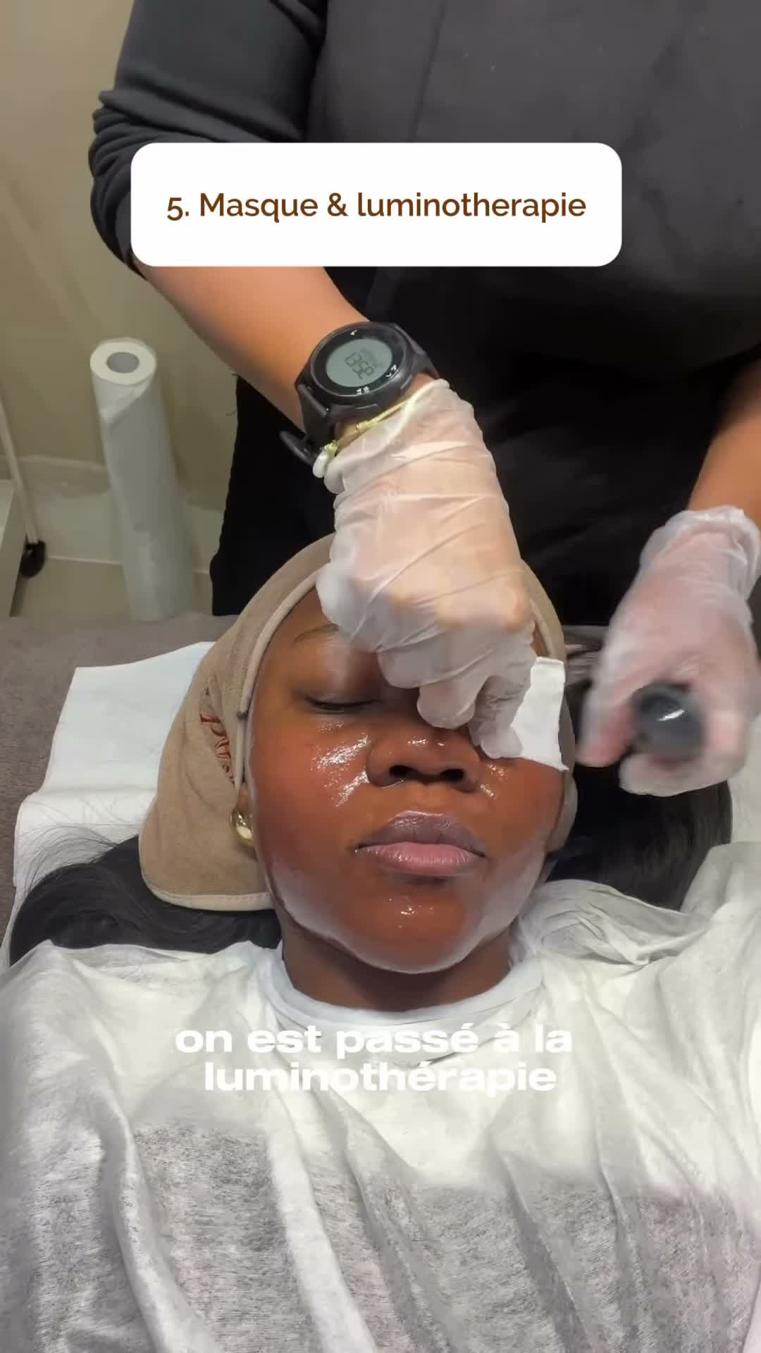 Vidéo Dermaplaning + nanoneedling chez ABD Beauty