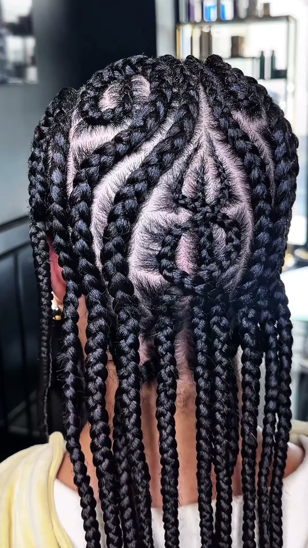 Vidéo Cornrow avec Alternance de Taille chez Shine Hair & Beauty