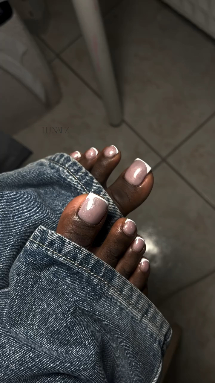 Vidéo GEL-X + nail art chez LU NAILZ