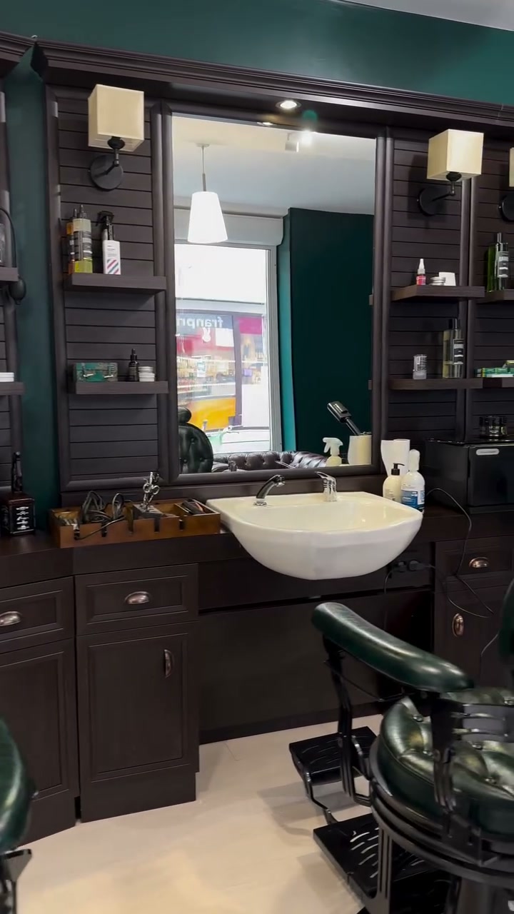 Vidéo Rituel Kings chez Kingsman Barber