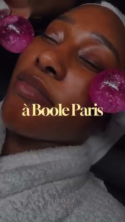 Vidéo Solo Date - Découvrez notre soin signature HydraGlow chez Boole Paris