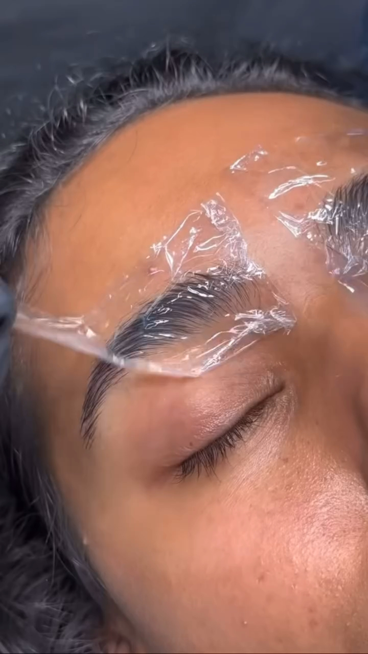 Vidéo Volume russe léger chez Beauty Lab Asnières
