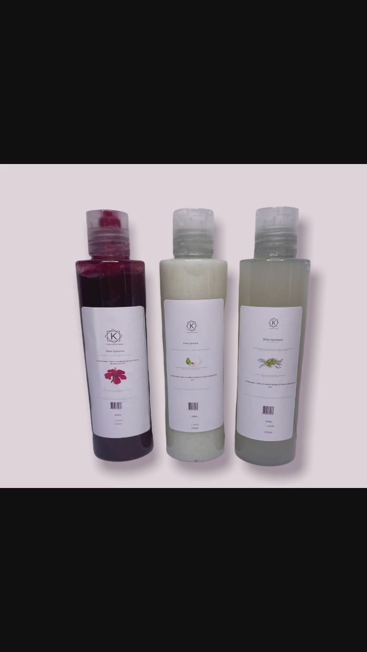 Vidéo Massage chinois +bain d'huile + Shampoing+Masque + brushing + coupe des pointes + Stimulation des points de pousse. chez Kalicosbio